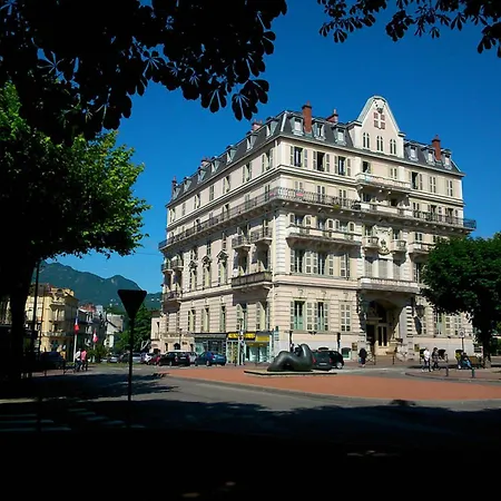 Rénové Dans Un Ancien Palace Art Déco, Charme Et Confort Moderne - Fr-1-555-112 Appartement Aix-les-Bains