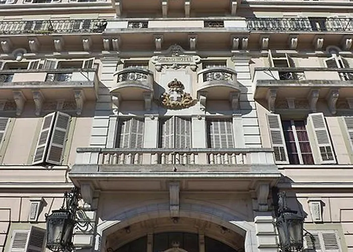 Renovation 2025 : T1 Bis Dans Ancien Palace Art Deco, Animaux Admis - Fr-1-555-112