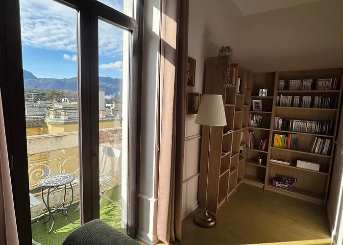 Renovation 2025 : T1 Bis Dans Ancien Palace Art Deco, Animaux Admis - Fr-1-555-112 Apartment *